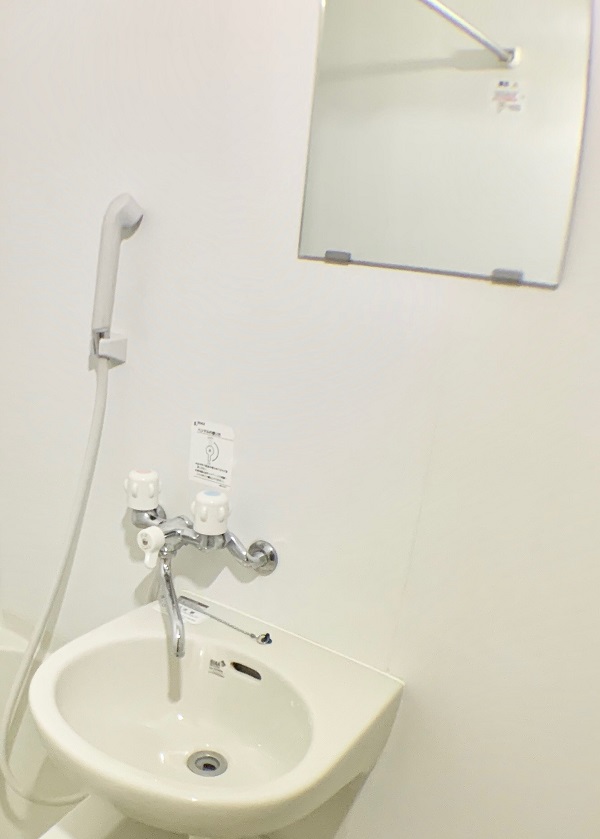 レオパレス昴 内観