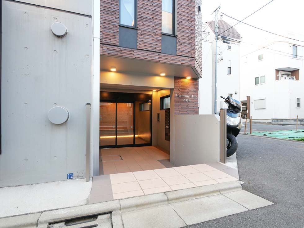ハーモニーフラッツ不動前4階 外観