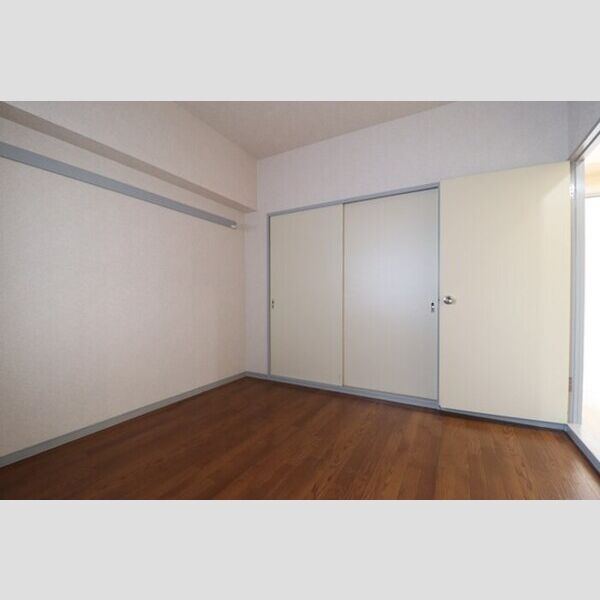 グランドール高橋301号室 納戸