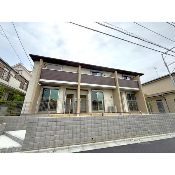 オークの外観画像