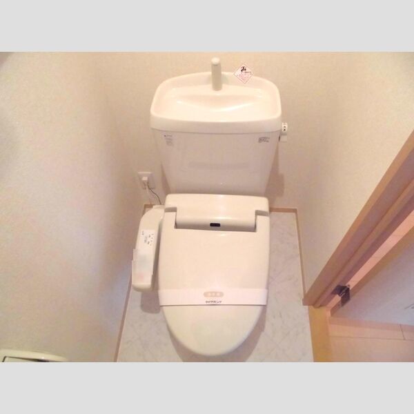 Gemini　B棟 温水洗浄暖房便座