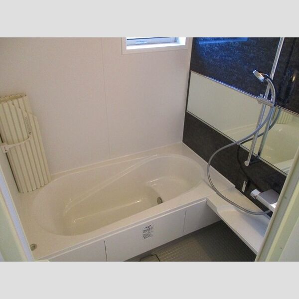 ハーモニックコート羽鳥野　B306号室 バス