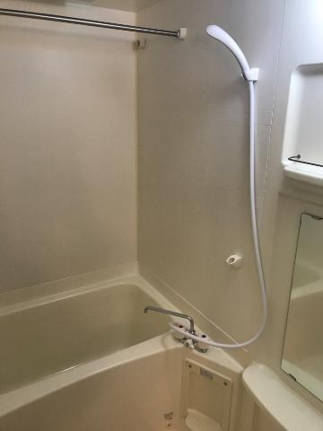 ガーデンヒルズNAKAYAMA壱番館 バス