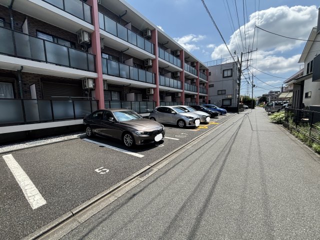 ドエル・ミョウセイ0206号室 駐車場