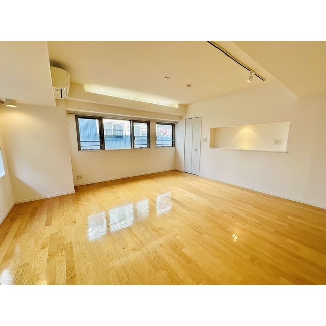 グレンパーク神楽坂503号室 同建物別部屋の参考画像