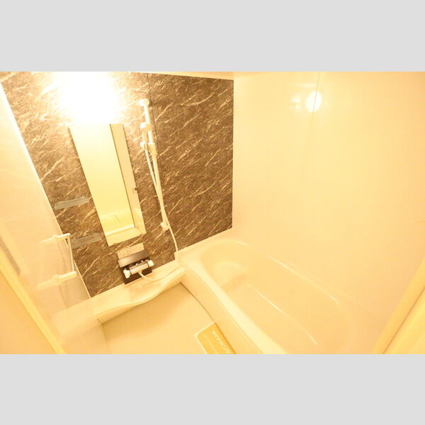 リヴェールⅡ 追い焚き給湯機能付き浴室