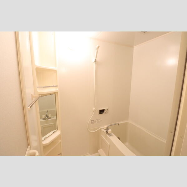 グリシーヌ　A106号室 バスルーム