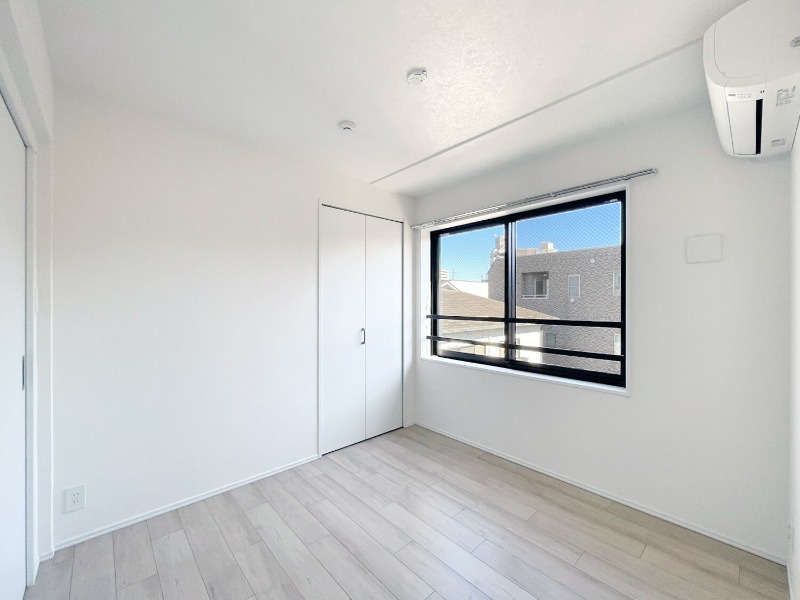 エルファーロ都立大学1階 ※写真は同タイプ別室のもの