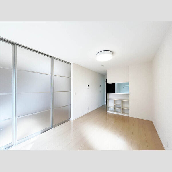 KドルフⅢ1-2号室 リビング