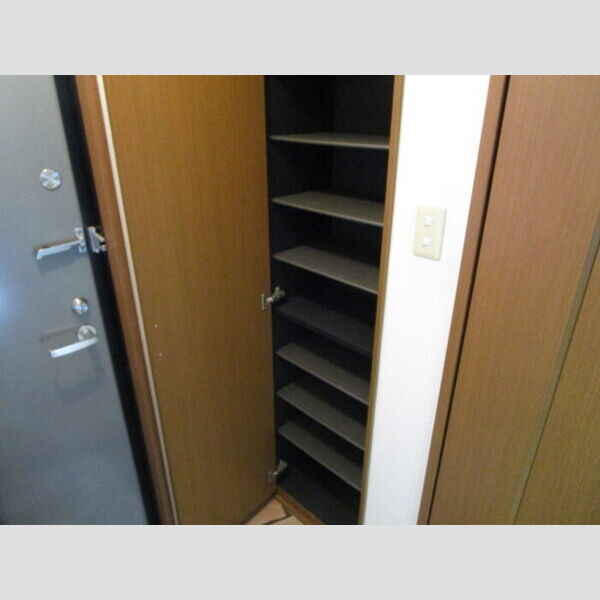 ドミールシャルマン306号室 トールシューズBOX