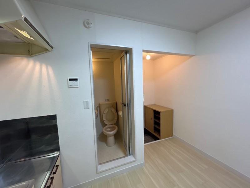 プチシャトー若草1階 洗面