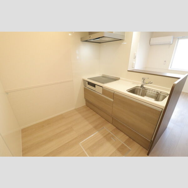 Dアヴァンス高富B 対面式システムキッチン