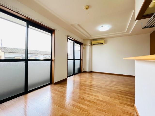 彩都ー花ノ岡 リビング