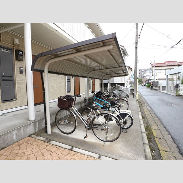 DEAR-COURT 駐輪場