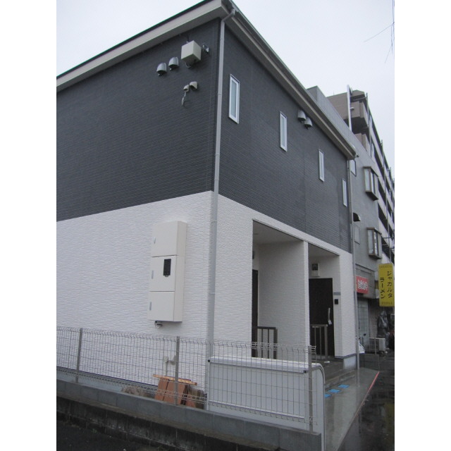 アムールKMA 外観