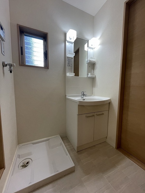 ティエラ1階 洗面