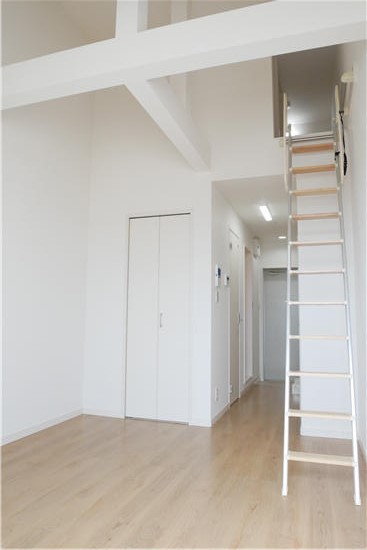 ウィンダンシー三春台 内観