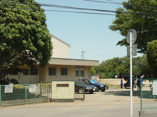 サンモール 田中小学校まで2,800ｍ