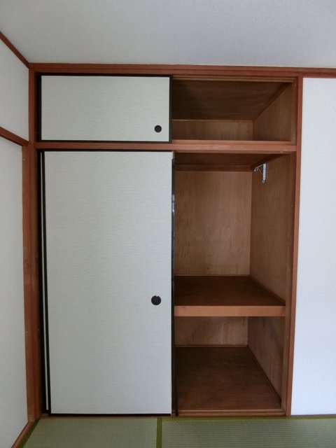 グリーンパーク田園１２号0204号室 収納