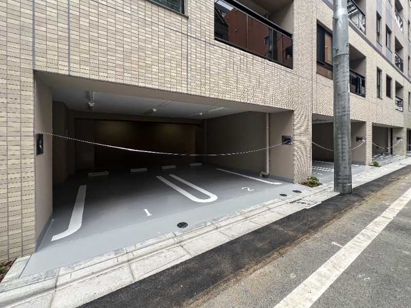 ドゥーエ銀座イーストⅢ6階 駐車場