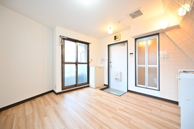 恵ビル3階 部屋その他