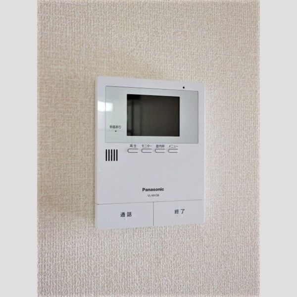 ファーストコーポⅡ205号室 モニター付きインターホン