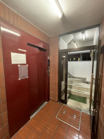 ルピナス池袋601号室 エレベータ