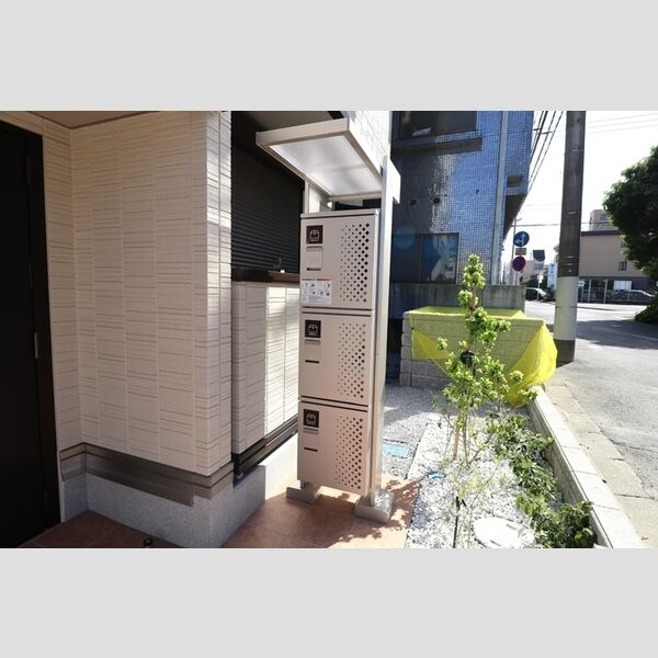 ミレニアセジュール熊谷 宅配ボックス