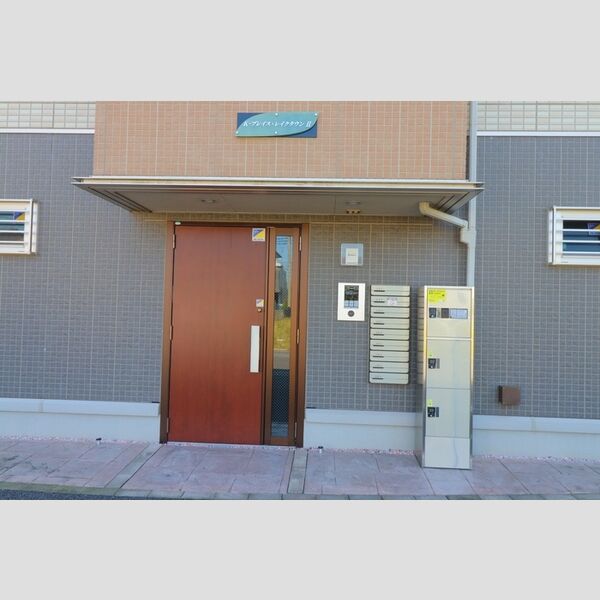 K-プレイス・レイクタウン Ⅱ エントランス