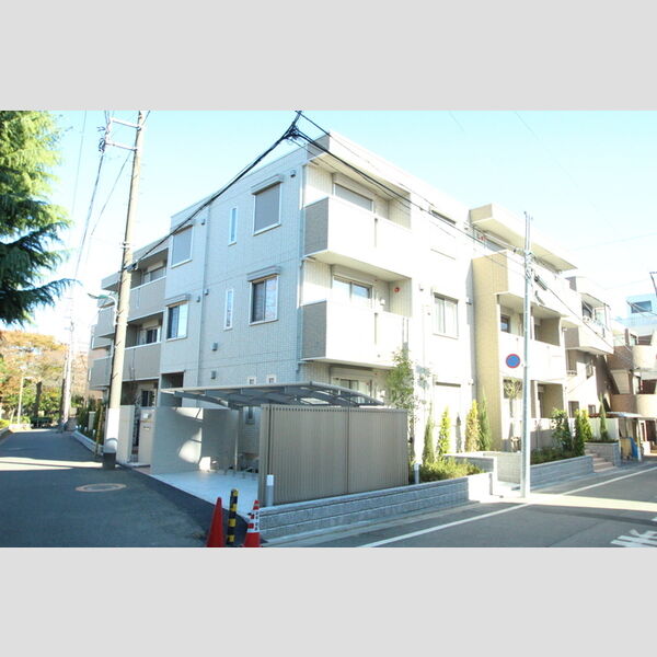 メゾン　アムール102号室 外観