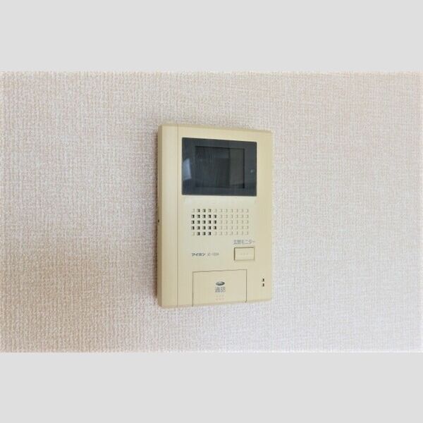 トレグラース　A棟 モニター付きインターホン