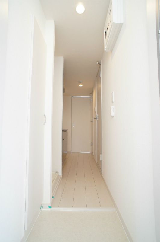 リブリ・シャトレーヌYOSHINO 玄関