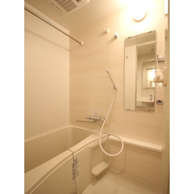 プレール・ドゥーク赤塚302号室 お風呂