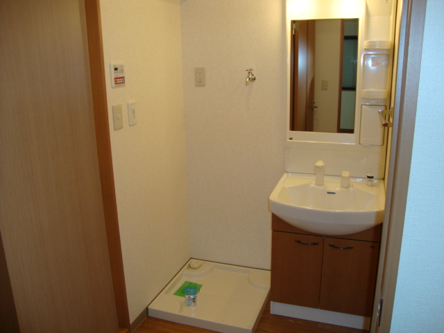 コンフォース弐番館 洗面所