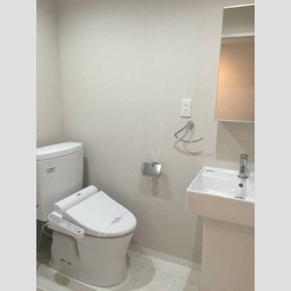 カスタリア千駄ヶ谷0103号室 カスタリア千駄ヶ谷103　トイレ・洗面所