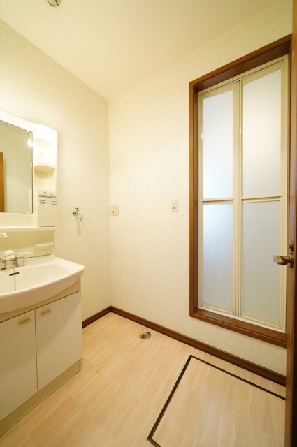 ＯＺ参番街1階 洗面