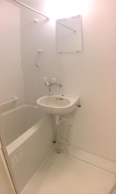 レオネクスト新座エイト 玄関