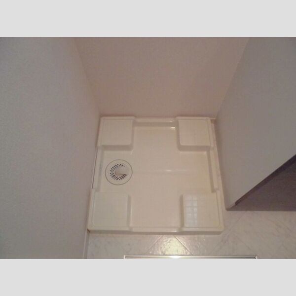 イーストエンジェル青山　A棟205号室 同建物別部屋の参考画像