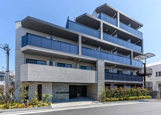 ガーラ・ステーション横浜大口 外観