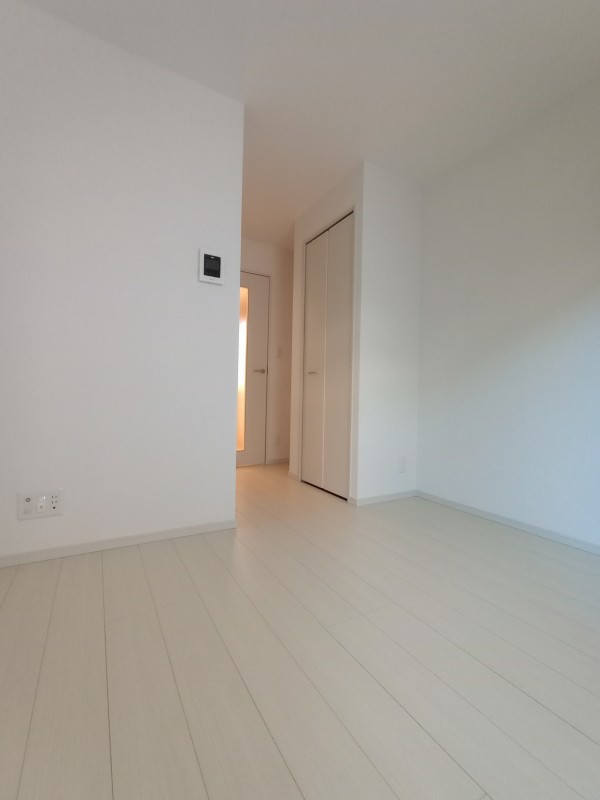 ソルナクレイシア吉祥寺1階 リビング