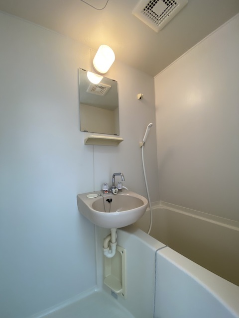 ＣＤＥ（ツェーデーエー）0303号室 お風呂