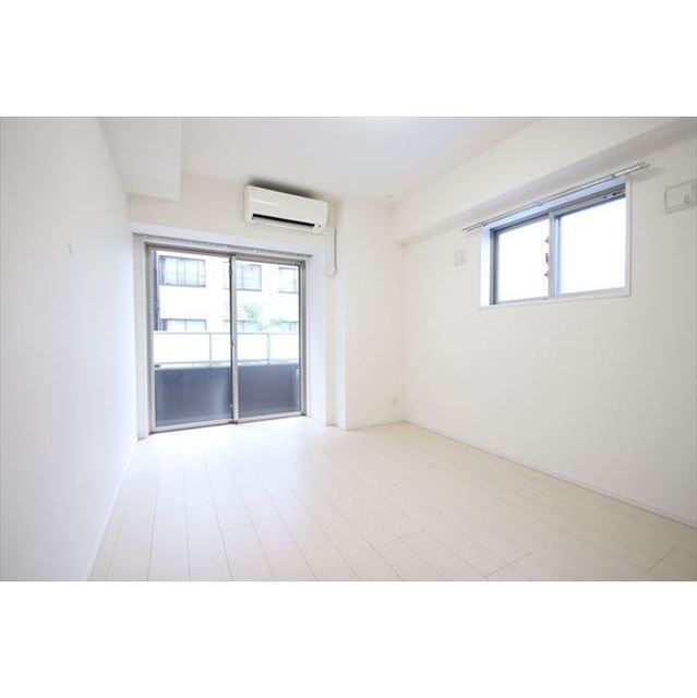 APPLE RESIDENCE水道橋 内観