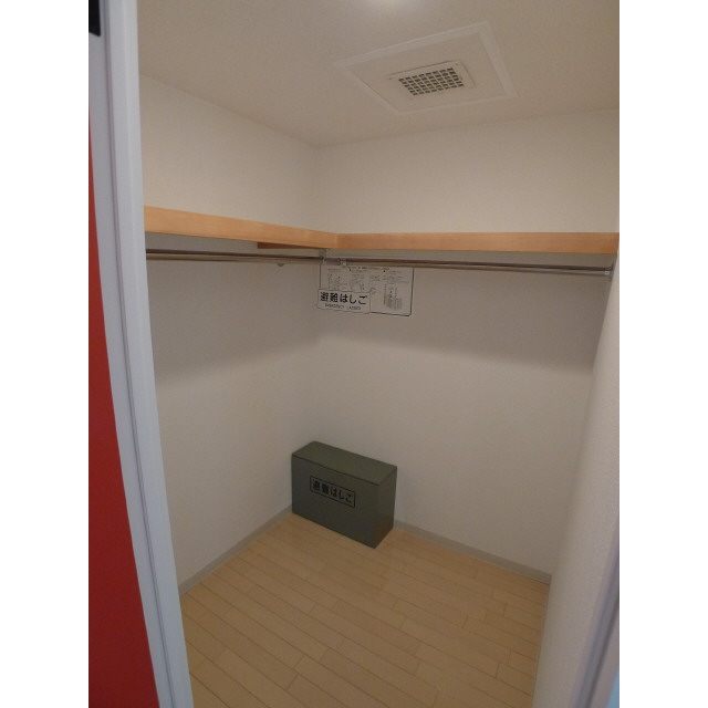 ZESTY松陰神社 内観