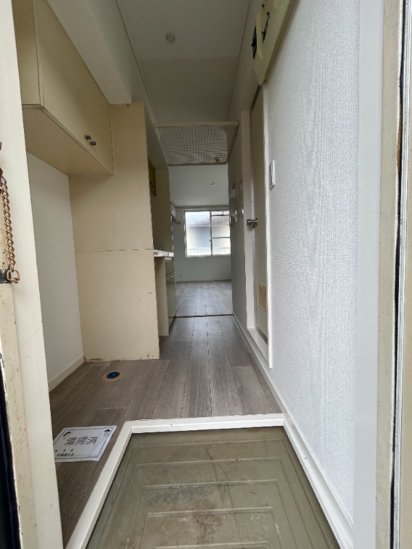 クロノス茅ヶ崎2階 玄関