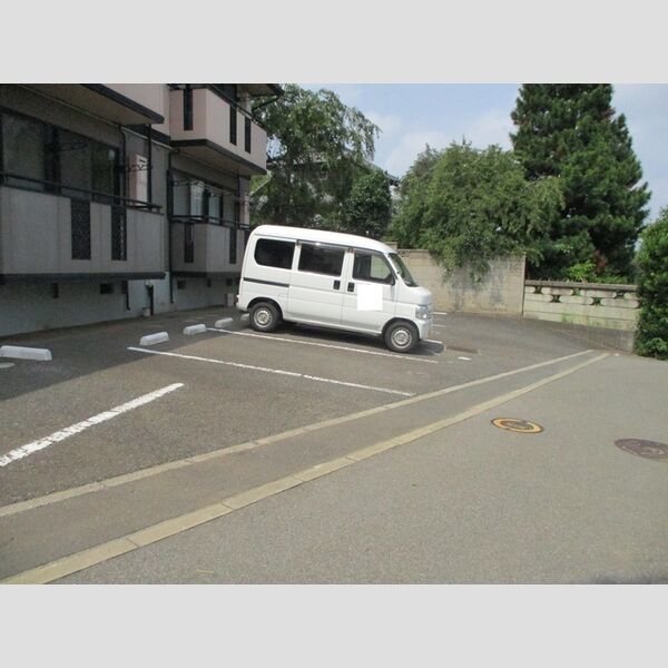 フェニックス　C 駐車場