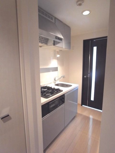 アヴァンツァーレ新宿ピアチェーレ キッチン