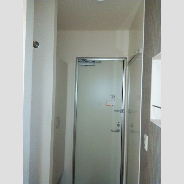 ブラウフォーゲル　A 玄関