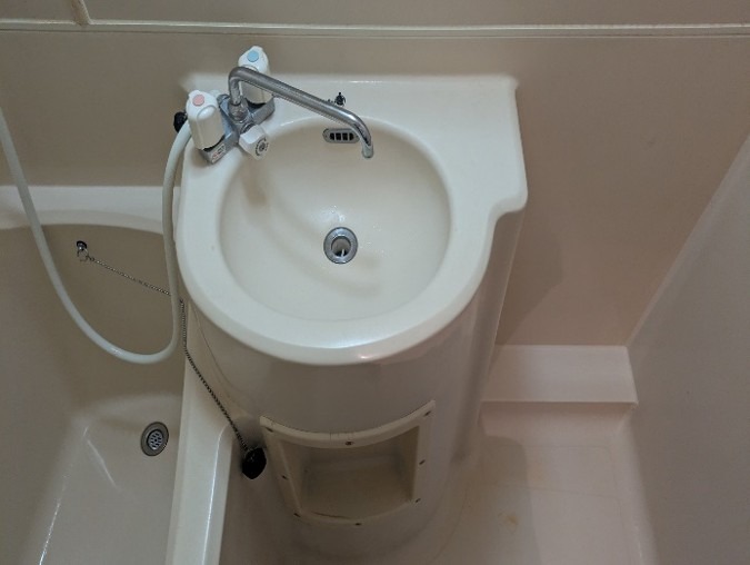 兼六コーポ滝山1階 洗面