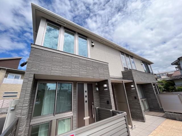 ラ・メルヴェーユ 外観写真（昼）