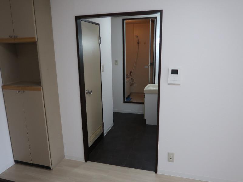 メゾンリバーサイド 内観